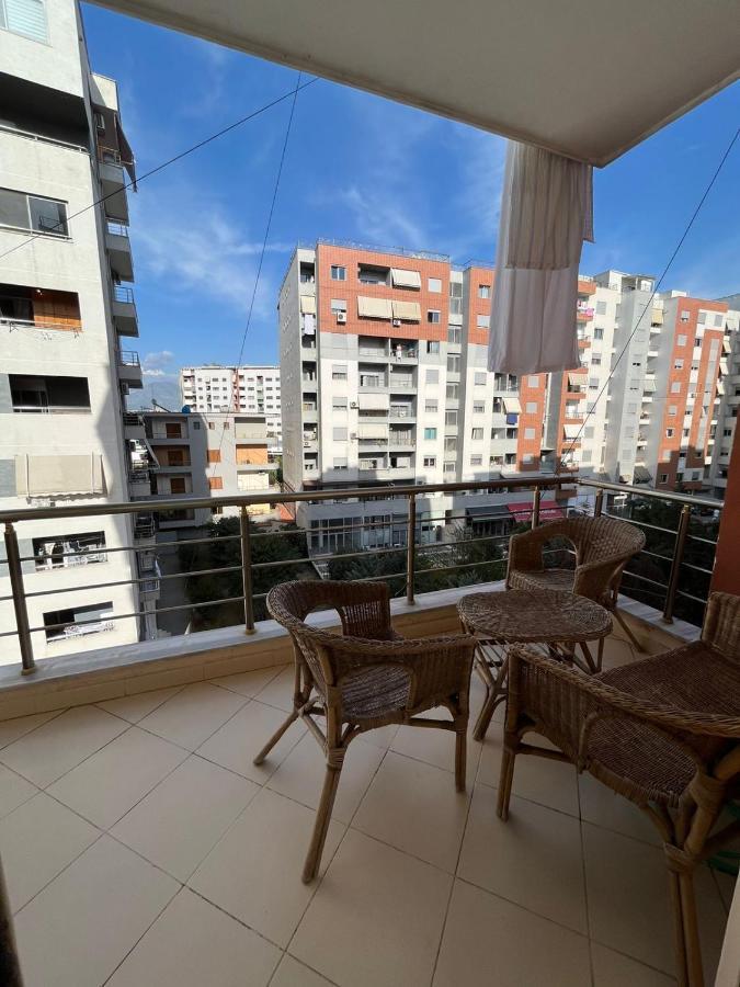 Buneci Apartment ติรานา ภายนอก รูปภาพ